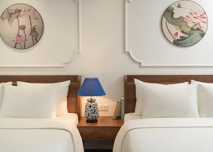 Eliana Premio Hotel Hanoi