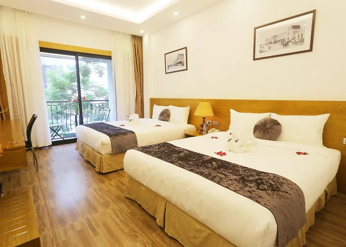 Family Hanoi Hotel